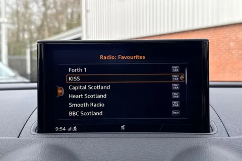 SN69YRA Audi A3 1.0 TFSI 30 Black Edition Sportback Euro 6 (s/s) 5dr Thumbnail #44