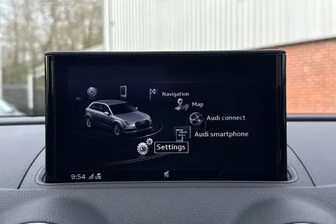 SN69YRA Audi A3 1.0 TFSI 30 Black Edition Sportback Euro 6 (s/s) 5dr Thumbnail #47