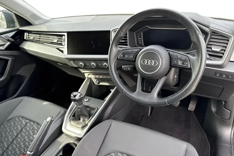 PL23NBA Audi A1 MY23.5 Sport 25 TFSI  95 PS 5-speed Thumbnail #15