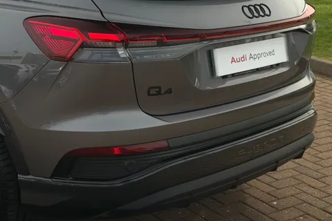 8 of 66 for Audi Q4 e-tron Q4 Sportback Black Edition 45 e-tron 210,00 kW