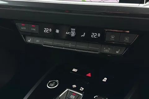 22 of 66 for Audi Q4 e-tron Q4 Sportback Black Edition 45 e-tron 210,00 kW