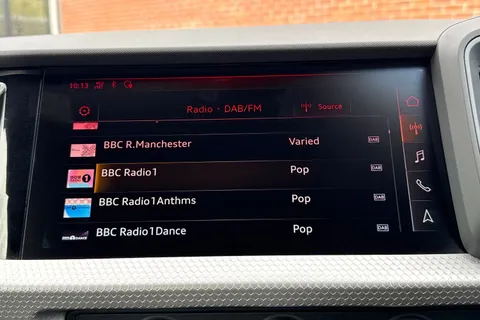 SO69ODN Audi A1 1.0 TFSI 30 S line Sportback S Tronic Euro 6 (s/s) 5dr Thumbnail #42