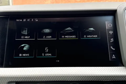 SO69ODN Audi A1 1.0 TFSI 30 S line Sportback S Tronic Euro 6 (s/s) 5dr Thumbnail #45