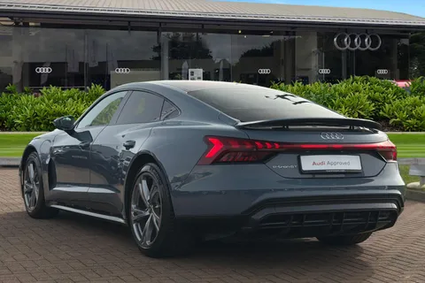 WT72DXB Audi e-tron GT GT    quattro 350,00 kW Thumbnail #3