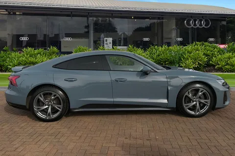 WT72DXB Audi e-tron GT GT    quattro 350,00 kW Thumbnail #4
