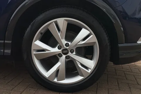 13 of 63 for Audi Q4 e-tron Q4 Sportback S line 40 e-tron 150,00 kW