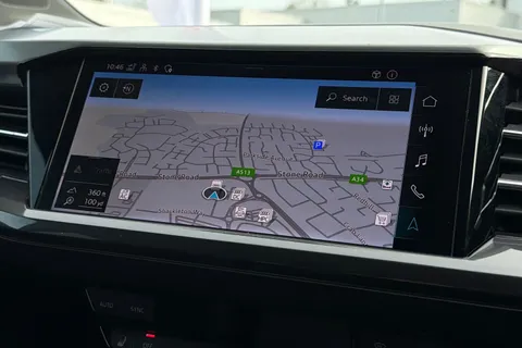 17 of 63 for Audi Q4 e-tron Q4 Sportback S line 40 e-tron 150,00 kW