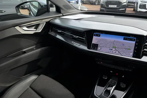 20 of 63 for Audi Q4 e-tron Q4 Sportback S line 40 e-tron 150,00 kW