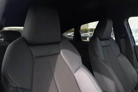 24 of 63 for Audi Q4 e-tron Q4 Sportback S line 40 e-tron 150,00 kW