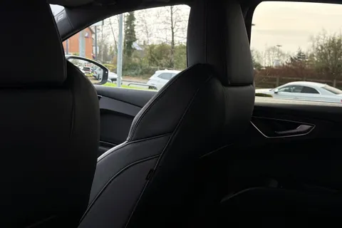 30 of 63 for Audi Q4 e-tron Q4 Sportback S line 40 e-tron 150,00 kW