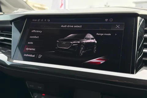 40 of 63 for Audi Q4 e-tron Q4 Sportback S line 40 e-tron 150,00 kW