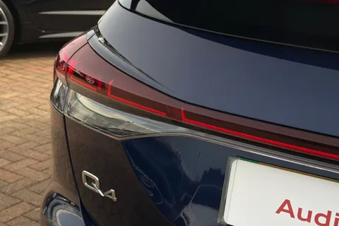 48 of 63 for Audi Q4 e-tron Q4 Sportback S line 40 e-tron 150,00 kW