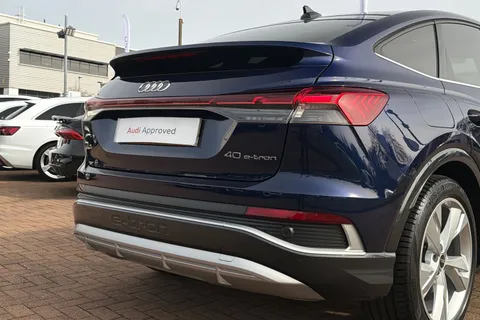49 of 63 for Audi Q4 e-tron Q4 Sportback S line 40 e-tron 150,00 kW