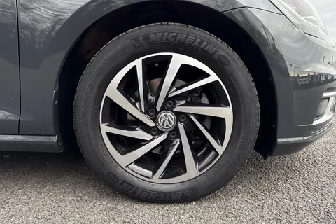 9 of 46 for Volkswagen Golf 1.5 TSI EVO Match Edition Euro 6 (s/s) 5dr