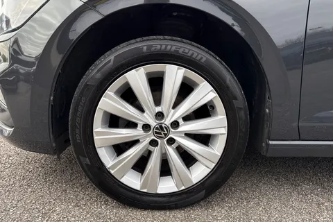 OY71ZDV Volkswagen Polo 1.0 TSI SEL DSG Euro 6 (s/s) 5dr Thumbnail #13