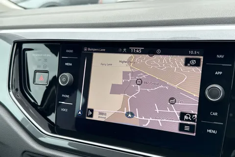 OY71ZDV Volkswagen Polo 1.0 TSI SEL DSG Euro 6 (s/s) 5dr Thumbnail #18