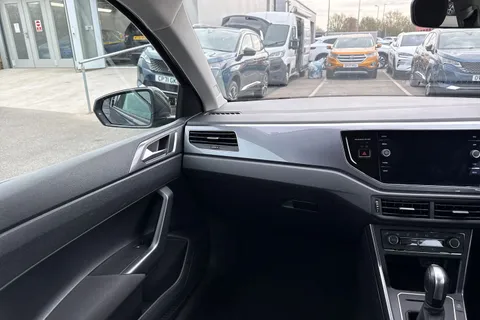 OY71ZDV Volkswagen Polo 1.0 TSI SEL DSG Euro 6 (s/s) 5dr Thumbnail #21