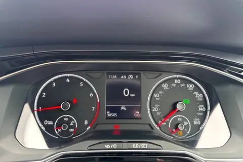 OY71ZDV Volkswagen Polo 1.0 TSI SEL DSG Euro 6 (s/s) 5dr Thumbnail #44