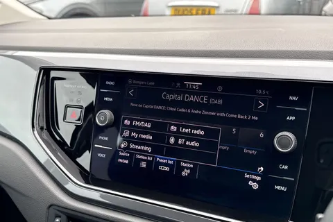 OY71ZDV Volkswagen Polo 1.0 TSI SEL DSG Euro 6 (s/s) 5dr Thumbnail #48