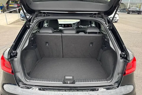 BR19WXG Audi A1 1.0 TFSI 30 S line Sportback Euro 6 (s/s) 5dr Thumbnail #8