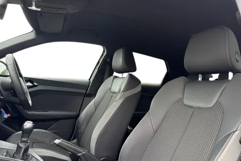 BR19WXG Audi A1 1.0 TFSI 30 S line Sportback Euro 6 (s/s) 5dr Thumbnail #17