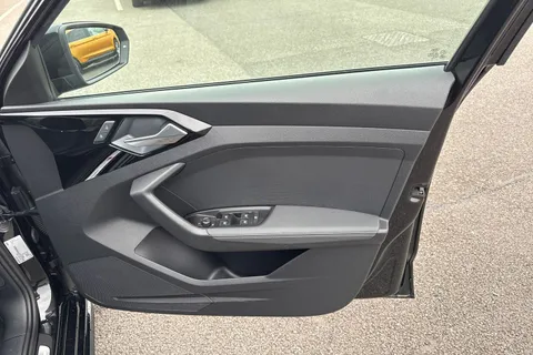 BR19WXG Audi A1 1.0 TFSI 30 S line Sportback Euro 6 (s/s) 5dr Thumbnail #22