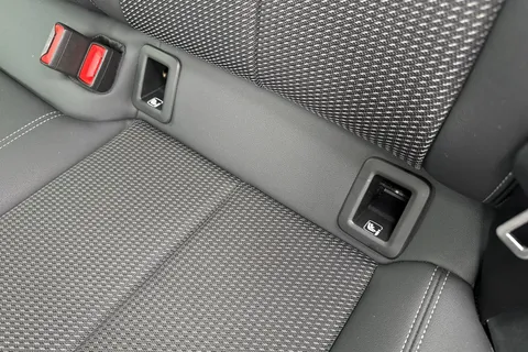 BR19WXG Audi A1 1.0 TFSI 30 S line Sportback Euro 6 (s/s) 5dr Thumbnail #36