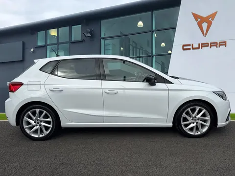 3 of 43 for SEAT IBIZA 1.0 TSI 95 FR 5dr