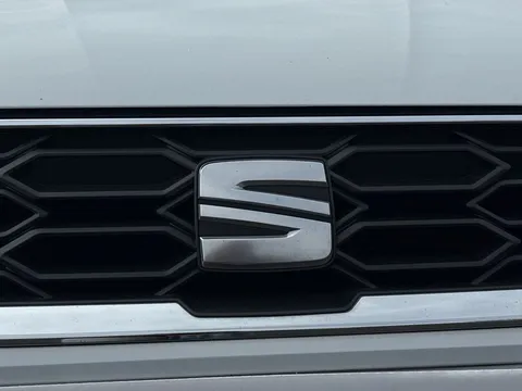 28 of 43 for SEAT IBIZA 1.0 TSI 95 FR 5dr