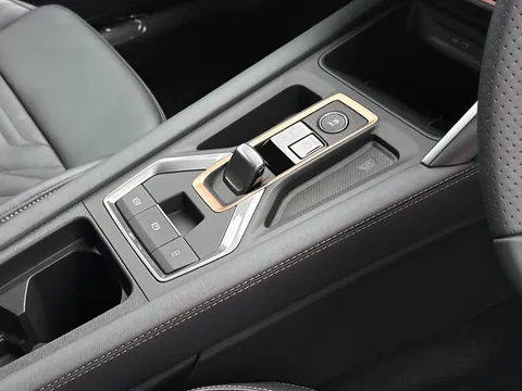  CUPRA Formentor 1.5 eTSI V3 DSG Euro 6 (s/s) 5dr Thumbnail #20