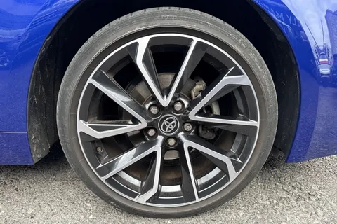 MK73LNW Toyota Corolla 1.8 Hybrid Excel 5dr CVT Thumbnail #13