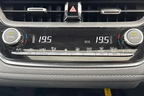 MK73LNW Toyota Corolla 1.8 Hybrid Excel 5dr CVT Thumbnail #22