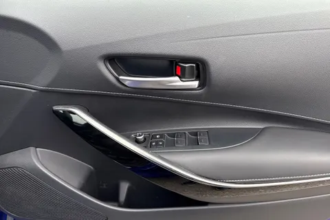 MK73LNW Toyota Corolla 1.8 Hybrid Excel 5dr CVT Thumbnail #24