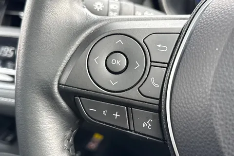 MK73LNW Toyota Corolla 1.8 Hybrid Excel 5dr CVT Thumbnail #43