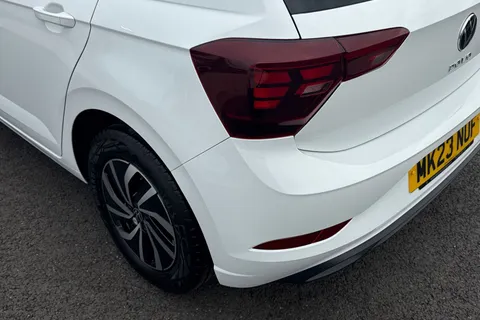 MK23NUF Volkswagen Polo 1.0 Life 5dr **REAR TINTS, REAR VIEW CAMERA** Thumbnail #9