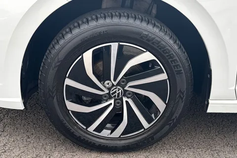 MK23NUF Volkswagen Polo 1.0 Life 5dr **REAR TINTS, REAR VIEW CAMERA** Thumbnail #12