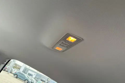 MK23NUF Volkswagen Polo 1.0 Life 5dr **REAR TINTS, REAR VIEW CAMERA** Thumbnail #32