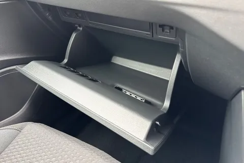 Volkswagen Polo 1.0 TSI Match DSG Euro 6 (s/s) 5dr Thumbnail #40