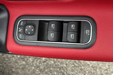 ND70OEV Mercedes-Benz Cla Class 1.3 CLA180 AMG Line (Premium Plus 2) Coupe 7G-DCT Euro 6 (s/s) 4dr Thumbnail #19