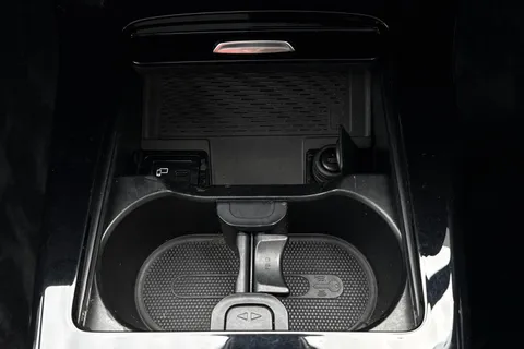 ND70OEV Mercedes-Benz Cla Class 1.3 CLA180 AMG Line (Premium Plus 2) Coupe 7G-DCT Euro 6 (s/s) 4dr Thumbnail #36