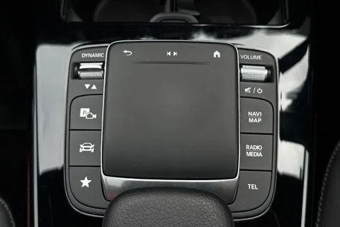 ND70OEV Mercedes-Benz Cla Class 1.3 CLA180 AMG Line (Premium Plus 2) Coupe 7G-DCT Euro 6 (s/s) 4dr Thumbnail #37