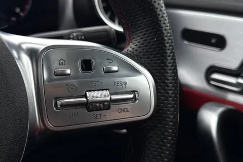 ND70OEV Mercedes-Benz Cla Class 1.3 CLA180 AMG Line (Premium Plus 2) Coupe 7G-DCT Euro 6 (s/s) 4dr Thumbnail #39