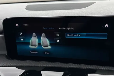 ND70OEV Mercedes-Benz Cla Class 1.3 CLA180 AMG Line (Premium Plus 2) Coupe 7G-DCT Euro 6 (s/s) 4dr Thumbnail #45