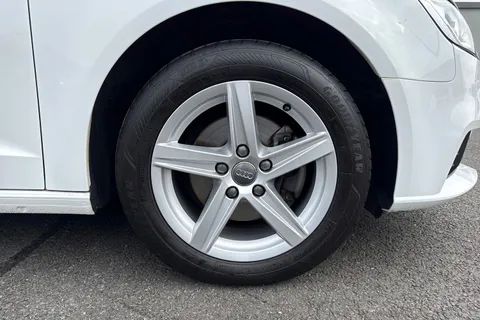 YL69UGZ Audi A3 1.0 TFSI 30 SE Technik Sportback Euro 6 (s/s) 5dr Thumbnail #11