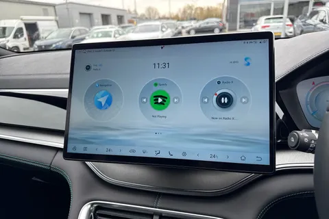 LD25YWC BYD Seal U 1.5 18.3kWh Boost CVT Auto Euro 6 (s/s) 5dr Thumbnail #13