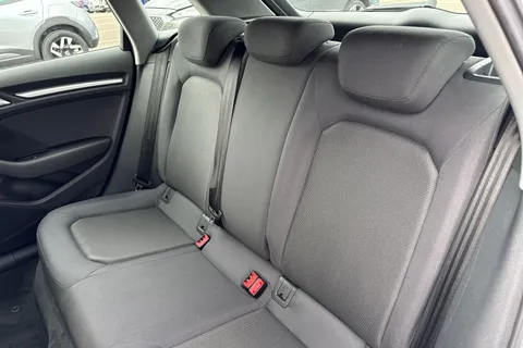 YL69UGZ Audi A3 1.0 TFSI 30 SE Technik Sportback Euro 6 (s/s) 5dr Thumbnail #20