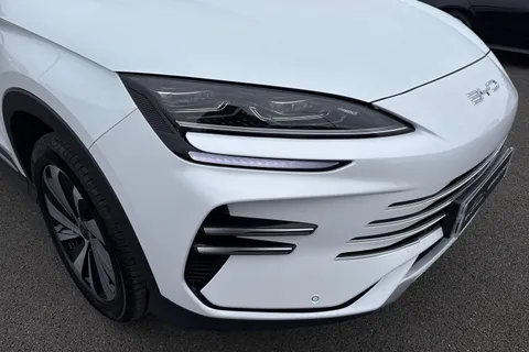 LD25YWC BYD Seal U 1.5 18.3kWh Boost CVT Auto Euro 6 (s/s) 5dr Thumbnail #27