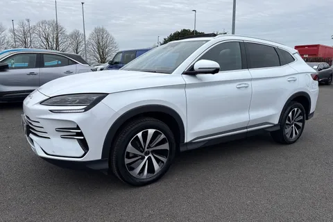 LD25YWC BYD Seal U 1.5 18.3kWh Boost CVT Auto Euro 6 (s/s) 5dr Thumbnail #29