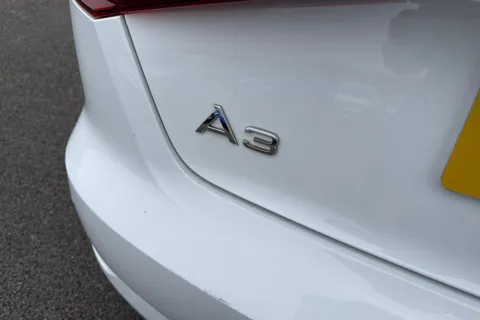 YL69UGZ Audi A3 1.0 TFSI 30 SE Technik Sportback Euro 6 (s/s) 5dr Thumbnail #34