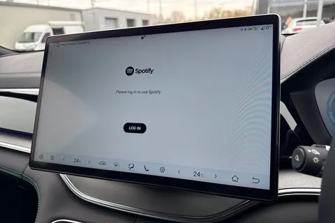 LD25YWC BYD Seal U 1.5 18.3kWh Boost CVT Auto Euro 6 (s/s) 5dr Thumbnail #52